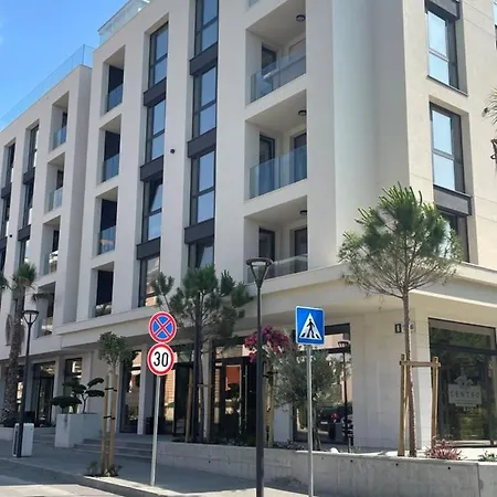 Sunny Azur סנט קונסטנטין והלנה