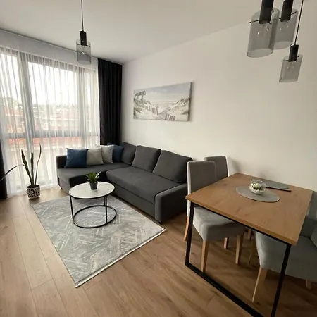 Sunny Azur סנט קונסטנטין והלנה